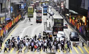 根治闯红灯①｜香港：罚款警示无处不在，道路设计便于过马路