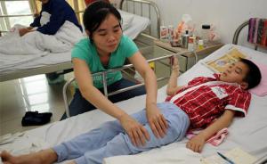 重庆9岁男孩颅内出血被送殡仪馆发现未死，如今恢复越来越好