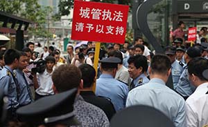 深圳全市街道城管临时工占绝对主力，“胃口比正式员工还大”