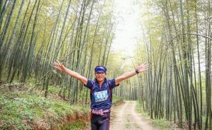 53岁教授一年跑上千公里，叹“73个博士硕士没人跑过我”