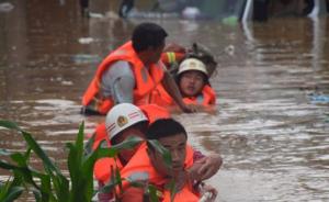 贵州黔西南洪灾一煤矿被淹，正营救8名被困井下操作人员