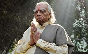 艾扬格：他把瑜伽带到全世界，瑜伽让他活到95岁