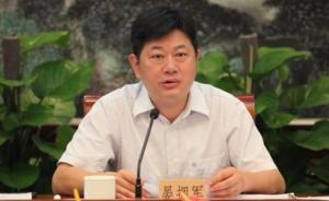 广州市政府原副秘书长涉贪被诉，被曝在万庆良主政时快速升迁