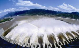 三峡枢纽出库流量今年以来首次突破每秒3万立方米