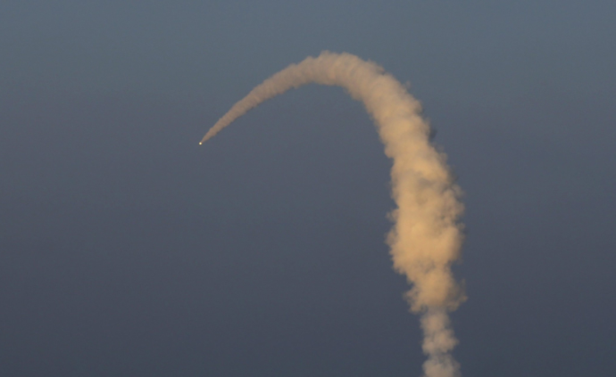 印度成功试射“大地-2”型短程导弹