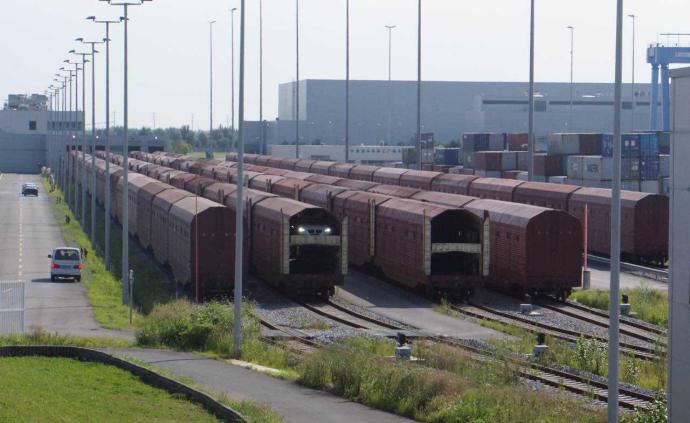 国铁前11月货物发送量达31.15亿吨，同比增长6.8%