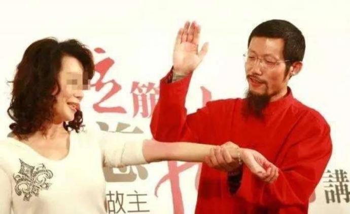 致华裔男童死亡，“拍打拉筋大师”萧宏慈在澳获刑10年