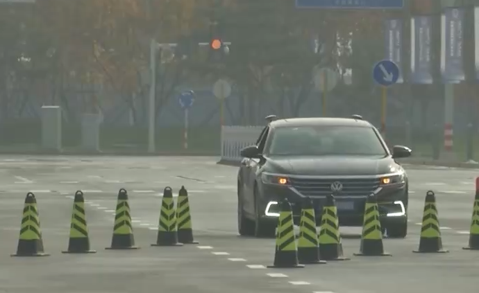 北京允许自动驾驶车辆进行载人和载物测试
