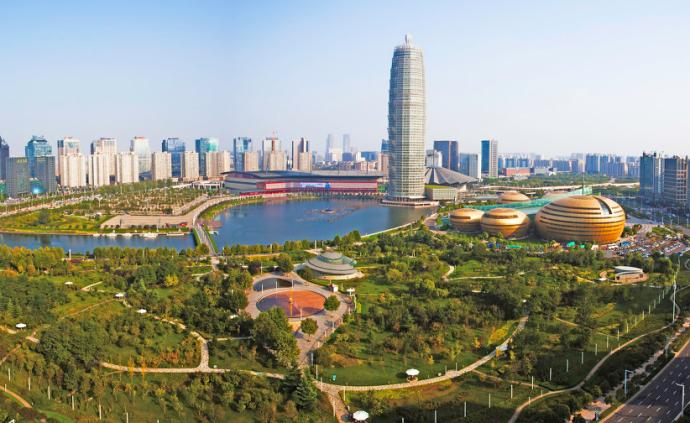 河南郑州落户再放宽：在中心城区租房满一年也可落户