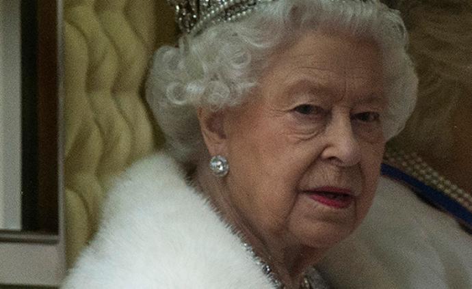 英下院苏格兰民族党一议员宣誓就职“耍花招”，拒向女王效忠