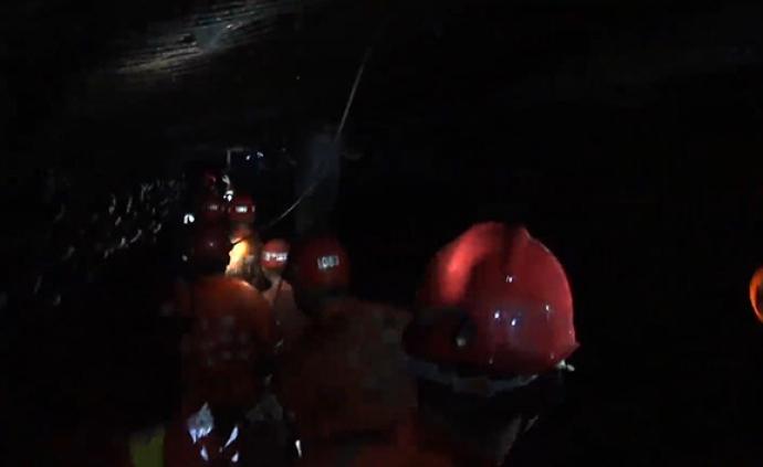 四川杉木树煤矿透水事故：井下救援现场视频首次曝光