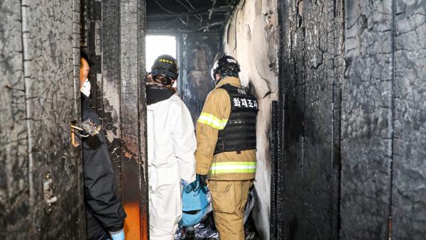 韩国光州旅馆遭纵火2死31伤，嫌犯落网