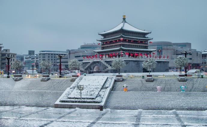 用攒足的假期，赶一趟下雪的西安城
