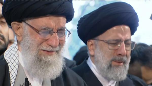 伊朗最高领袖哈梅内伊含泪悼念苏莱曼尼