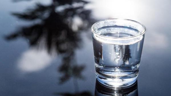 长期饮用纯净水会变成酸性体质吗？