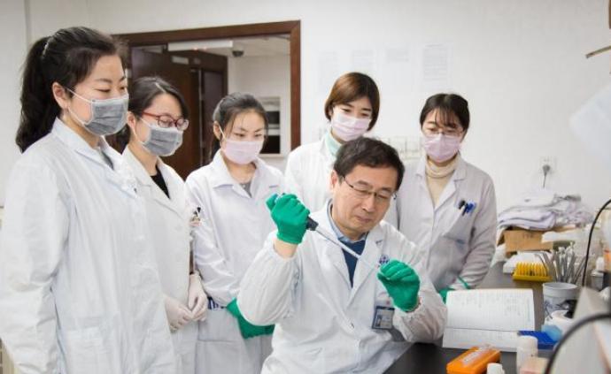 中国专家率先发现：黄连素有助预防结直肠癌切除后复发