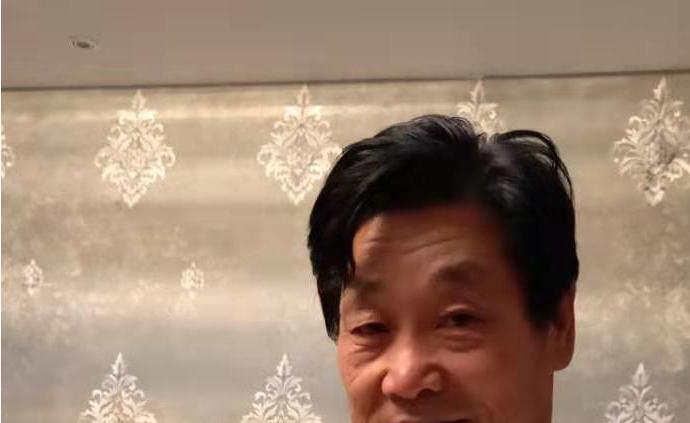 老头退休后娶小28岁娇妻，为刚出生女儿买房：提前攒嫁妆