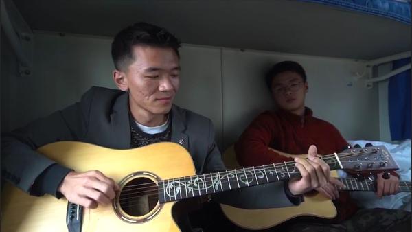 Z164丨音乐让藏族小伙感悟对国家的爱