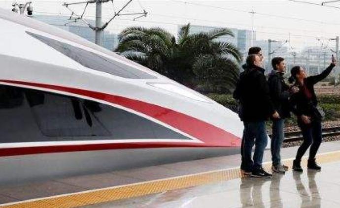 中国最赚钱高铁来了：京沪高铁将于1月16日登陆上交所