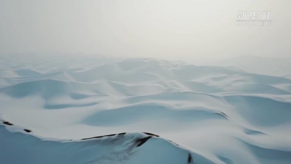 沙漠雪海！吐鲁番鄯善迎40年一遇大雪