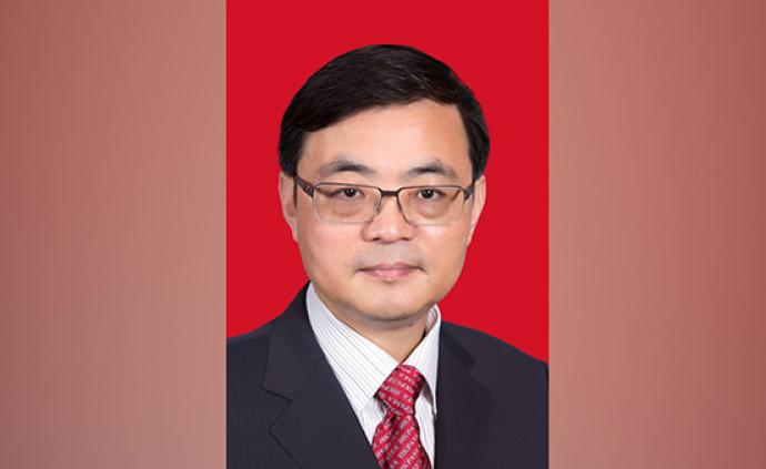 赵卫星当选上海市人大常委会秘书长