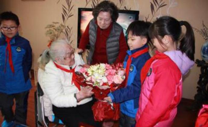 皖南事变她亲手发给中央电报，如今98岁生活在杭州