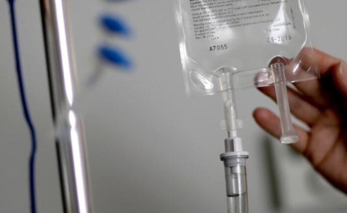泰国首名感染新型冠状病毒肺炎患者出院返回中国