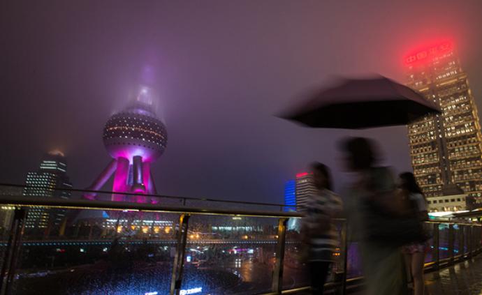 春运遇全国大范围雾霾天气，上海明后天有轻至中度霾