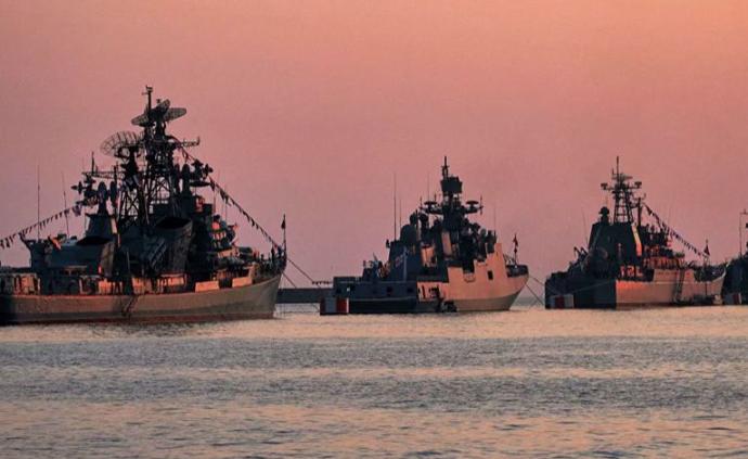 俄海军黑海舰队举行“铠甲-S1”防空系统反无人机作战演习