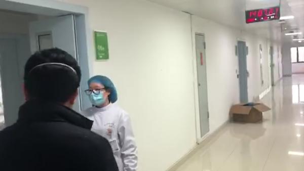 上海专家：金银潭医院条件简易但比非典好