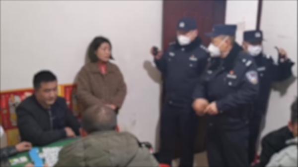 无防护搓麻，十堰警方关停85家麻将馆