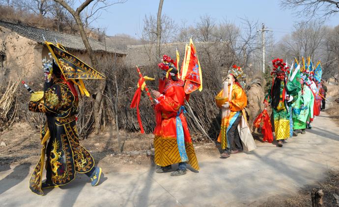 这里是社火之乡，每到春节年味最足，从初二到十五村村都热闹