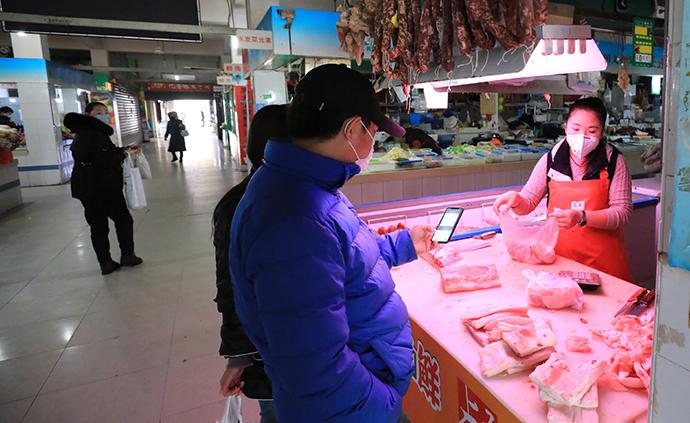 国家发改委：春节后中央冻猪肉储备首次投放1万余吨顺利完成