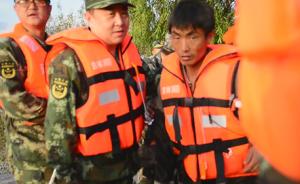 吉林省延边边防受命跨境救援3名被困洪水的朝鲜人员