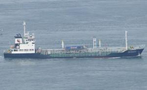 一艘韩国油轮日本海域爆炸致1死2伤，事发时船员在甲板焊接