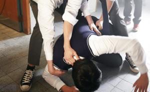 安徽亳州初中生打架一人被捅死，教育局：嫌犯未成年已被控制