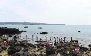 200多名游客滞留广西涠洲岛，官民协力解决住宿问题