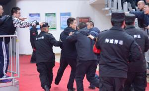 CBA再起骚乱祸首竟是拉拉队？客队翻译被打，还罚写保证书