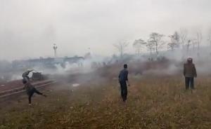 湖南永州两村村民对射烟花互扔石块多人伤，官方：修路起纠纷