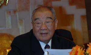 布赫向内蒙古自治区政府捐赠4千余件书法作品