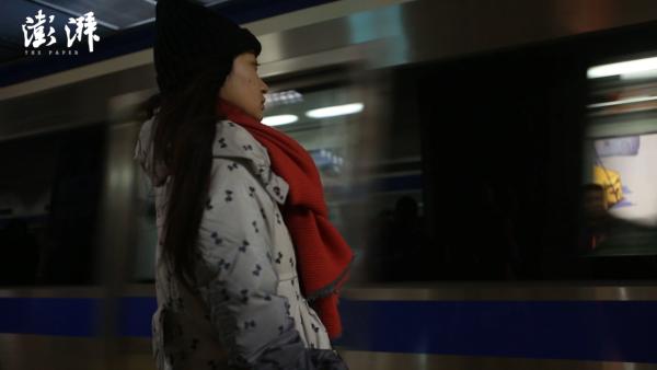 视频｜落轨事件多发，北京地铁2号线半数站点安装屏蔽门