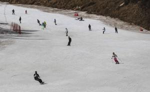 继草原天路后崇礼滑雪场“接棒”涨价，河北旅游市场陷怪圈？