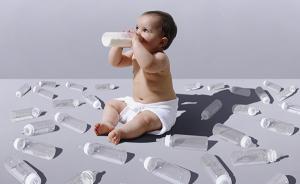 一岁以上幼儿可直接用杯子喝牛奶？营养师：牛奶被黑得太严重
