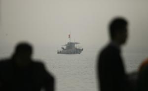 珠海海域两船碰撞渔船受损，12名遇险渔民全部获救