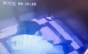 深圳1女子电梯内遇劫被砍数刀，银戒指遭劫犯嫌弃扔掉