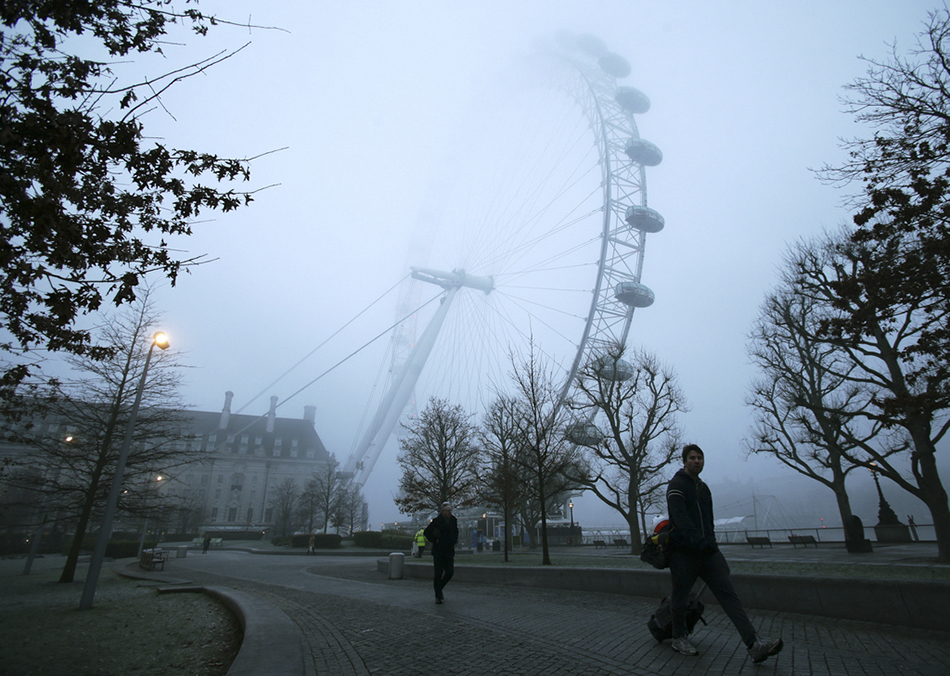 5.当地时间2017年1月23日，英国伦敦遇大雾天气.3