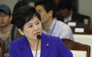 韩前议员为辱华言论“道歉”，公开亲美曾被疑受贿遭党内除名