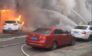 浙江省天台县一足浴店发生火灾至少18人死亡，2人受伤