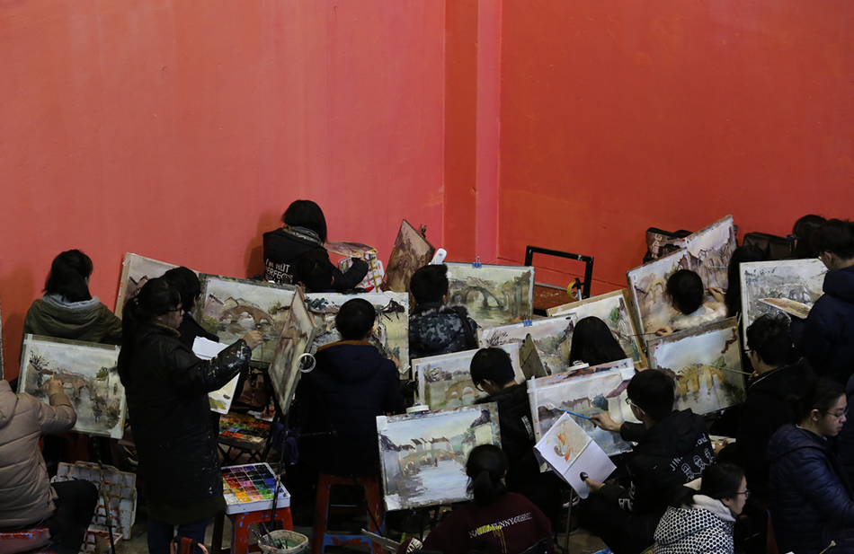13.6.5万人报考中国美院 杭州考点报考人次创十年之最