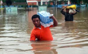 国家减灾委、民政部紧急启动Ⅳ级应急响应，协助河南救灾